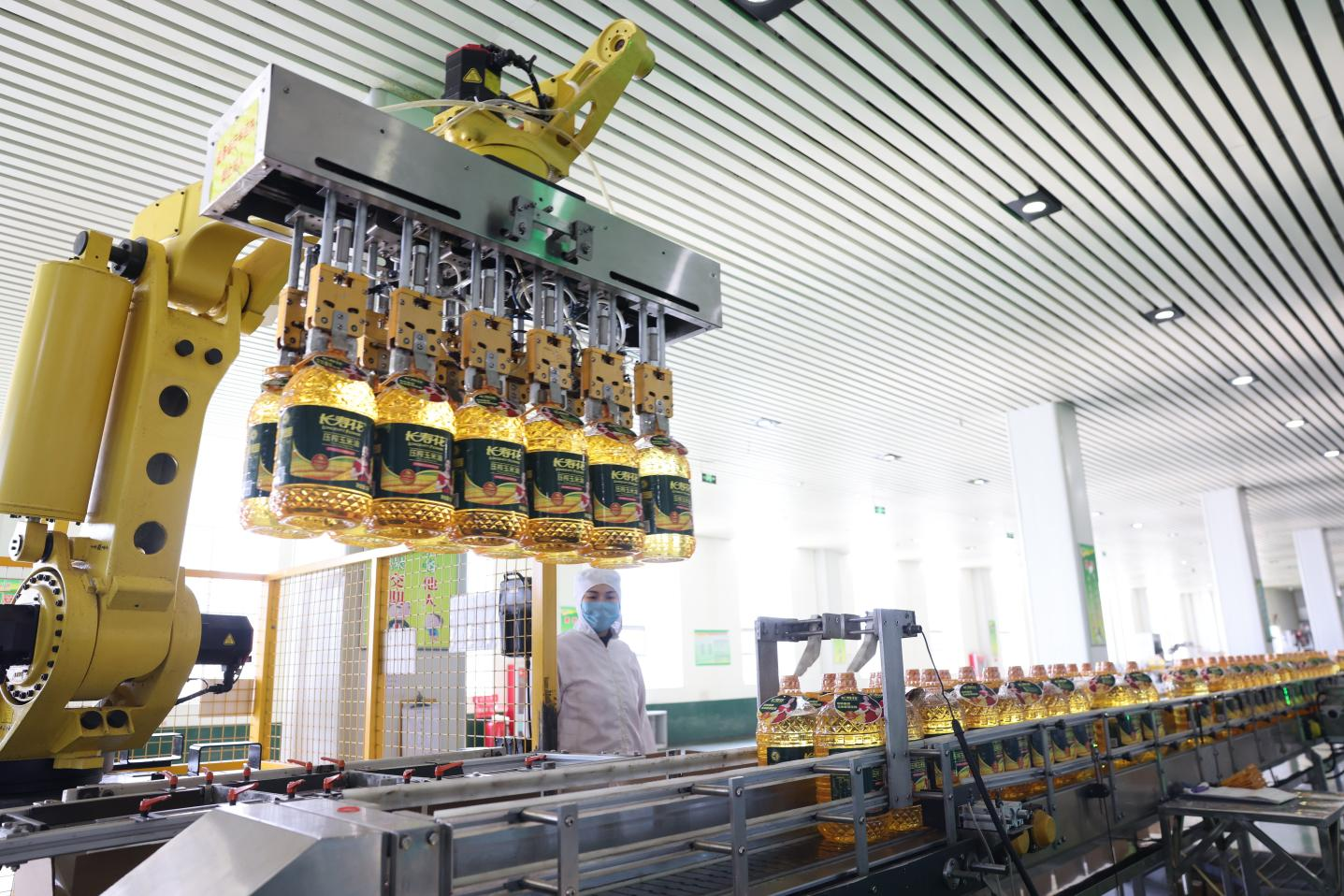 長(zhǎng)壽花食品：定向發(fā)力夯實(shí)生產(chǎn)管控 創(chuàng)新驅(qū)動(dòng)激活生產(chǎn)效能