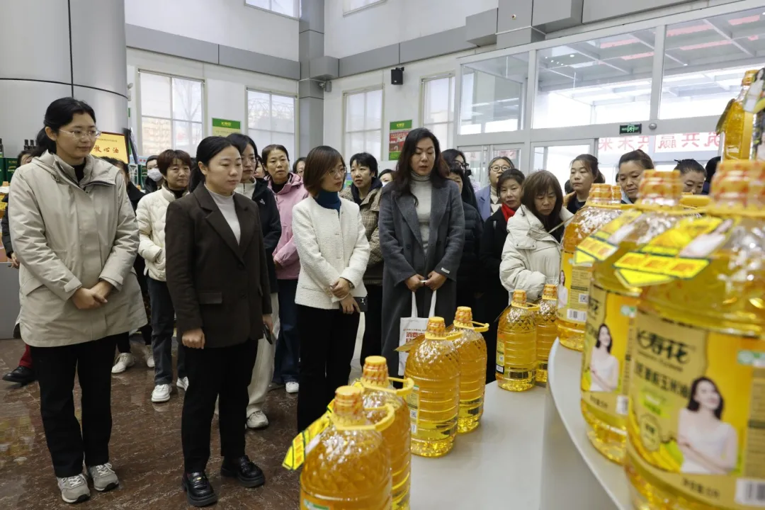 鄒平市 “筑夢鄉(xiāng)村?振興有我” 農(nóng)村婦女干部暨致富帶頭人培訓班來山東三星集團參觀交流